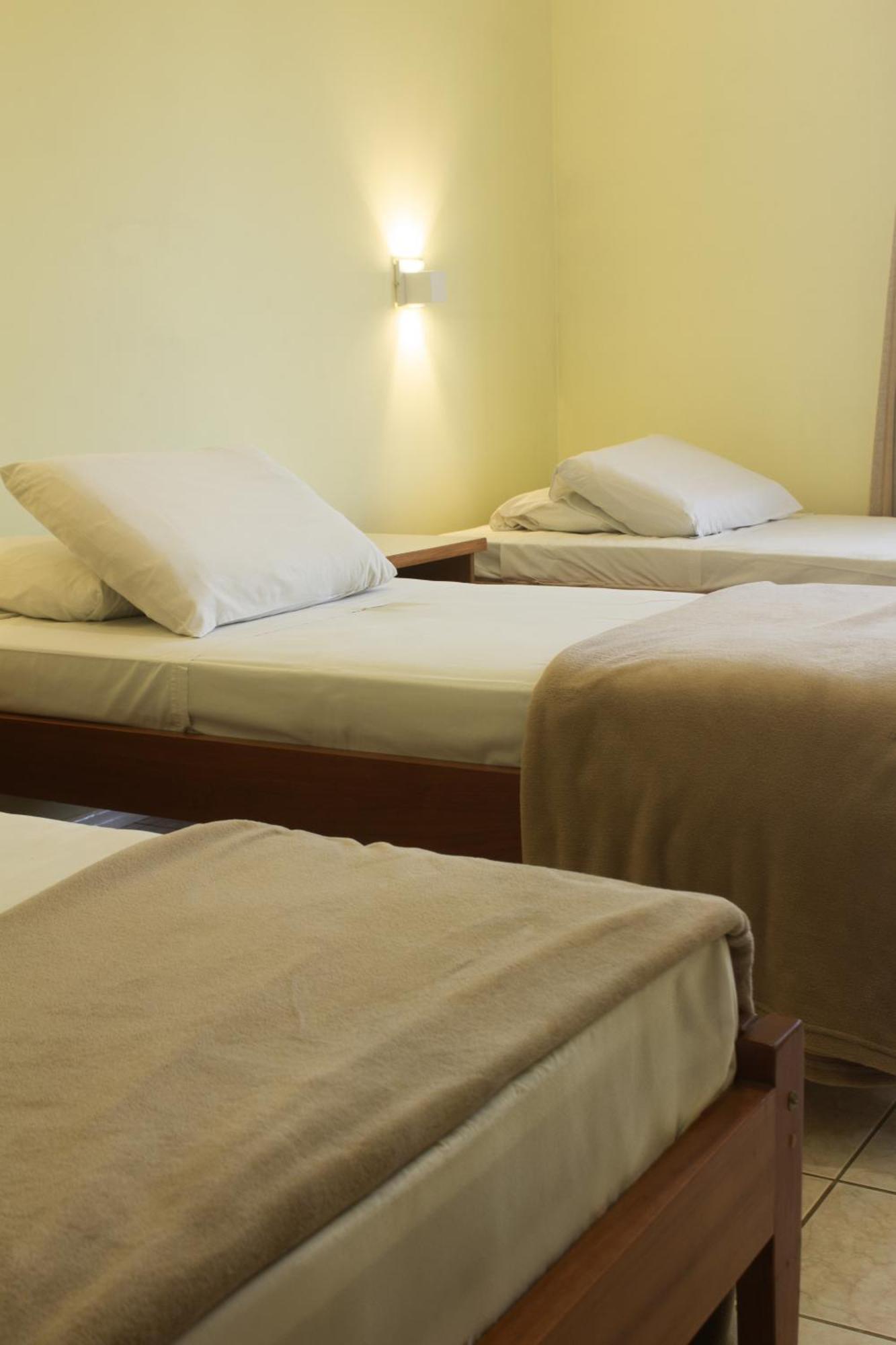 Hotel Caverá Alegrete Buitenkant foto